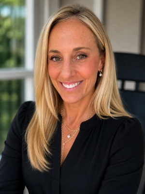 Mary Ivey